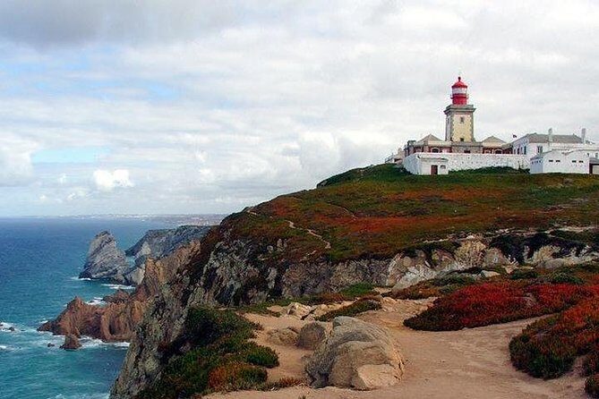 Exclusive Private Sintra Tour - A private 7-hour loop from Lisbon that actually feels efficient