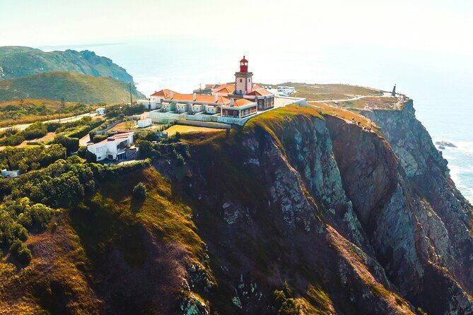 Excursion from Lisbon to Sintra Cabo da Roca Beaches and Cascais - The ride into Sintra: why the tour starts with context