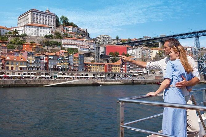 Explore Porto & Aveiro within Riverboat Cruises - Private Full Day Tour from Lisbon with Lunch - Private pickup from Lisbon: the part that saves your sanity