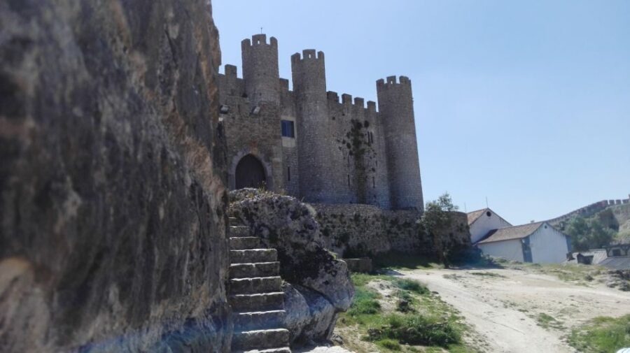 Fátima, Batalha, Alcobaça, Nazaré and Óbidos Private Tour - Óbidos: medieval streets and a cherry liqueur moment