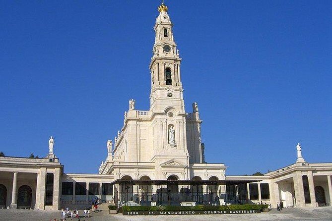 Fátima Batalha Nazaré and Óbidos Full Day Tour from Lisbon - Price and logistics: what $240.32 buys (and what you still choose)