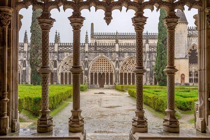 Fátima – Batalha – Nazaré – Óbidos: FAITH, HISTORY, AND BEAUTY - Price and value: what makes this day trip feel worth it
