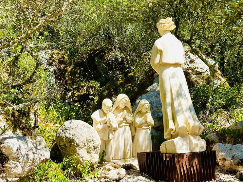Fatima Full day Private Tour - Lisbon Pickup to Aljustrel: How to Start a Pilgrimage Day Calmly