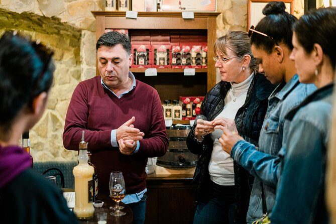 Fátima, Grutas de Mira de Aire, Nazaré & Óbidos - 10H Small Group - What to bring (and how to survive a long day)