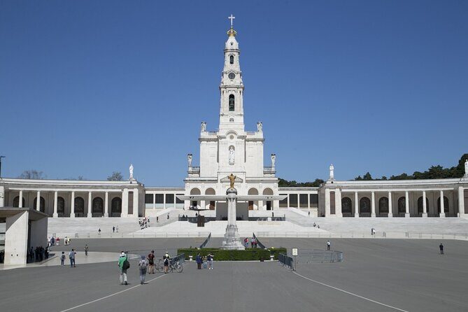 Fátima Private Tour - Private guide impact: why names like Miguel, Hugo, and Fernando come up