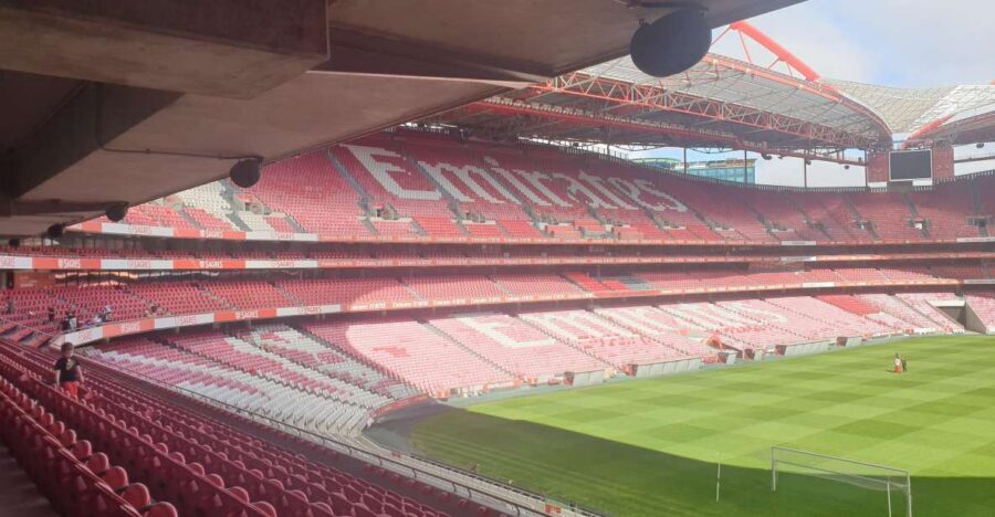 FOOTBALL LOVERS FULL DAY TOUR AT LISBON - From Your Lisbon Door to Estádio da Luz: How the morning flows