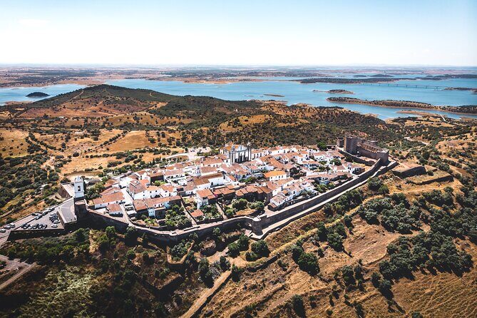From Lisboa: Evora & Monsaraz Private Full Day Tour - Chapel of Bones: The Uncomfortable Stop That Sticks