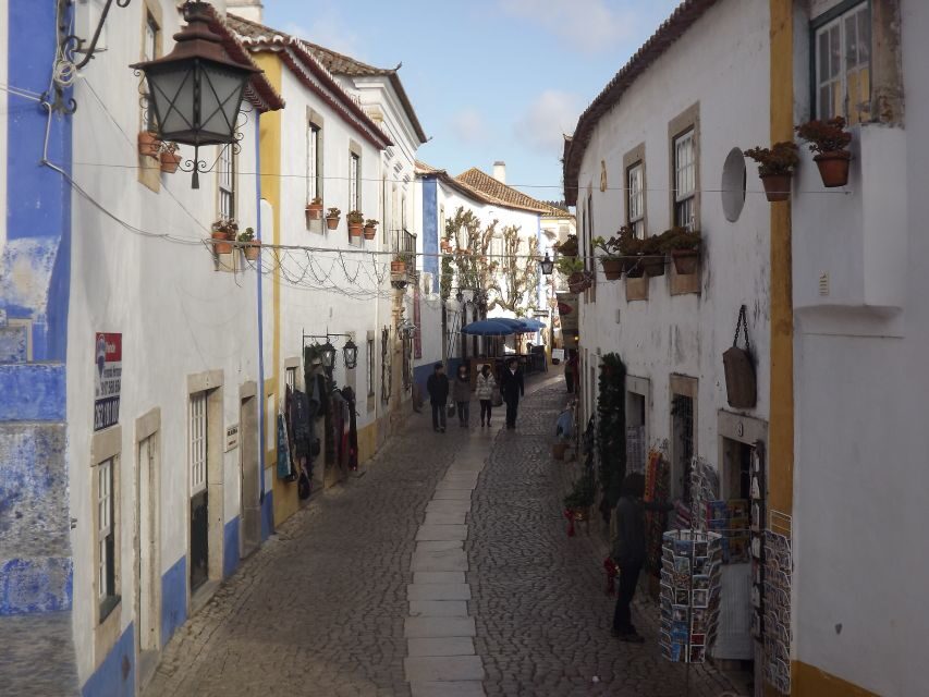 From Lisbon: Alcobaça & Óbidos Self-Guided Tour - Using the audio guide so you actually enjoy it