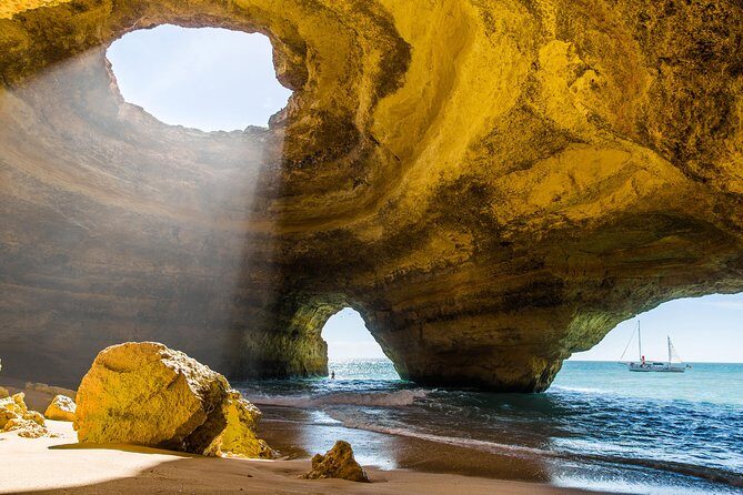 From Lisbon: Algarve Private Tour to Portimao, Lagos and Sagres - Ponta da Piedade Lighthouse: limestone drama when the wind hits