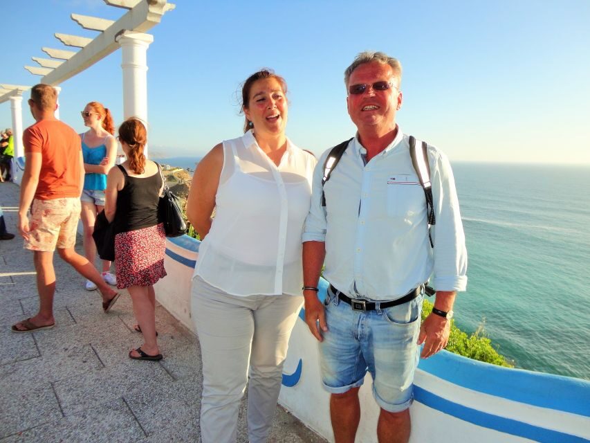 From Lisbon: Coastal Villages and Mafra Palace Guided Tour - Azenhas do Mar: cliff views in two quick hits