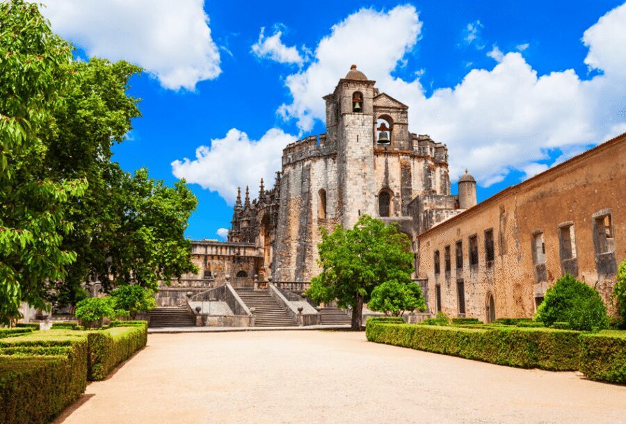 From Lisbon: Fátima, Batalha and Tomar - Faith and Knights Templar - Sanctuary of Fátima: Pilgrimage Scale and a Place to Slow Down