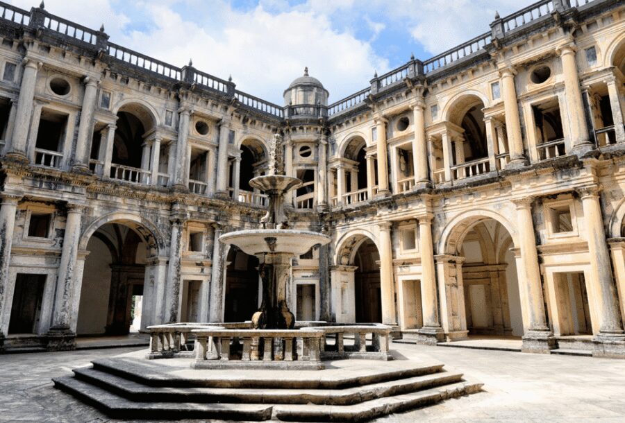 From Lisbon: Fátima, Batalha and Tomar - Faith and Knights Templar - Batalha Monastery: Gothic Architecture Tied to Portuguese Independence