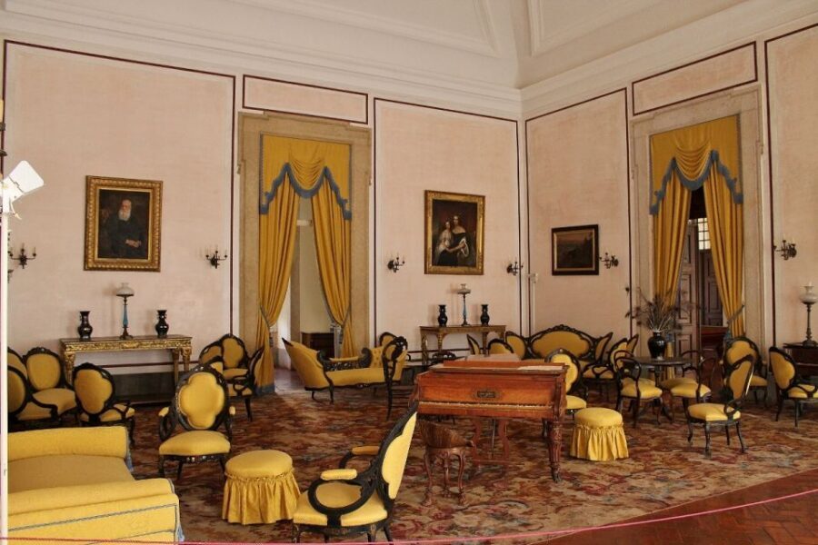 From Lisbon: Óbidos and Mafra Palace Private Tour - Key highlights that make the day work