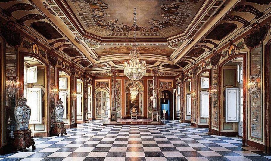 From Lisbon or Cascais: Mafra, Ericeira, and Queluz Day Tour - Queluz National Palace: The Portuguese Versailles Gardens