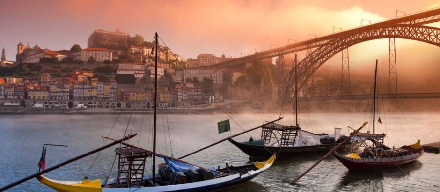From Lisbon: Porto Private Full-Day Tour - From Lisbon to Porto: a private 10-hour reset