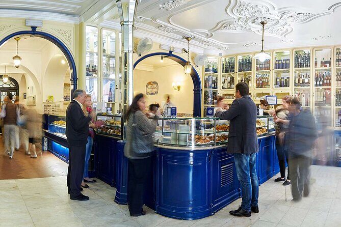 From Lisbon: Private Full Day Tour, Lisbon & Sintra - Park and National Palace of Pena: your 2-hour main event