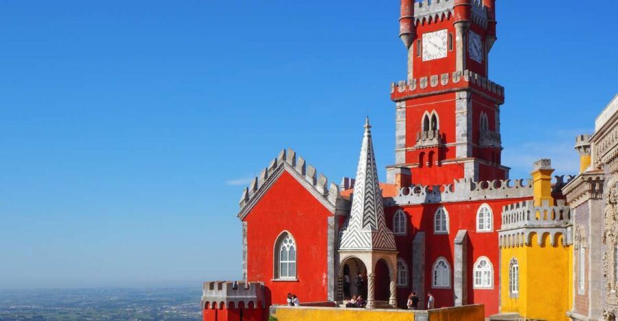 From Lisbon: Sintra and Cascais Private Tour - Lisbon to Sintra and Cascais in 8 hours: why this route is efficient