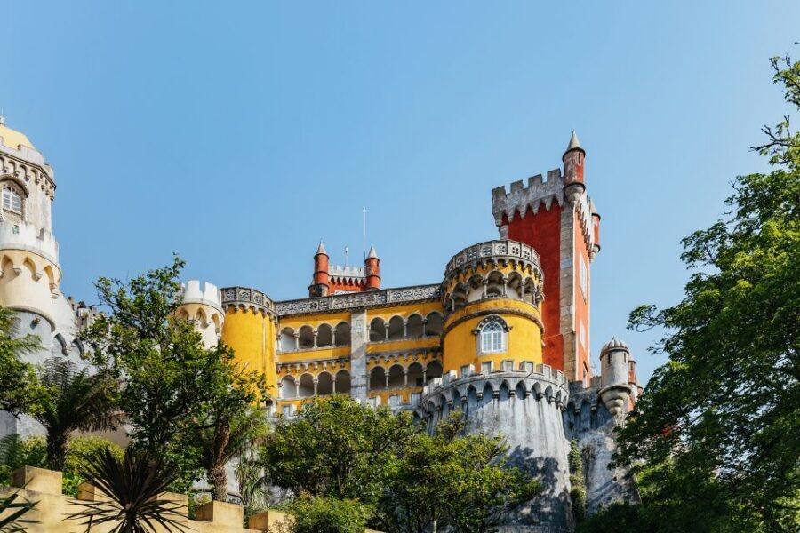 From Lisbon: Sintra & Cascais Small Group Tour with Tickets - Boca do Inferno (Devil’s Mouth): photo stop with drama