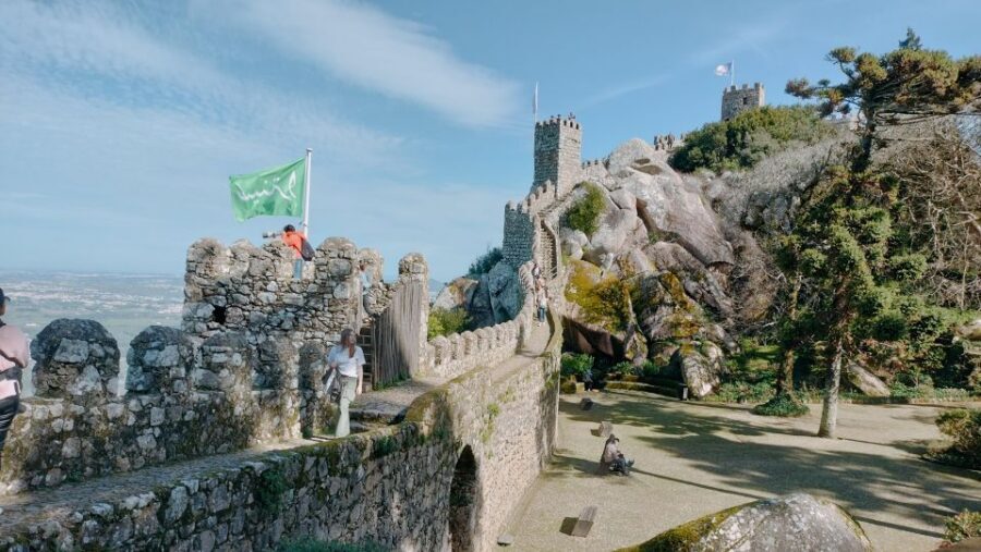 From Lisbon: Sintra, Pena Palace, Regaleira, Guided Day Tour - Castelo dos Mouros: Your First Big Viewpoint (and It’s Moorish)
