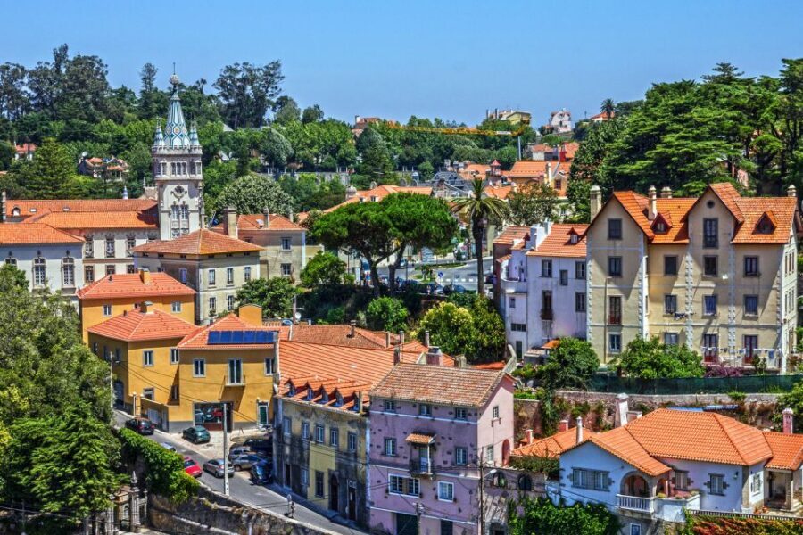 From Lisbon: Sintra Tour with Queluz Palace Entrance - Moorish Castle and Pena Palace: The Viewpoints That Justify the Walking
