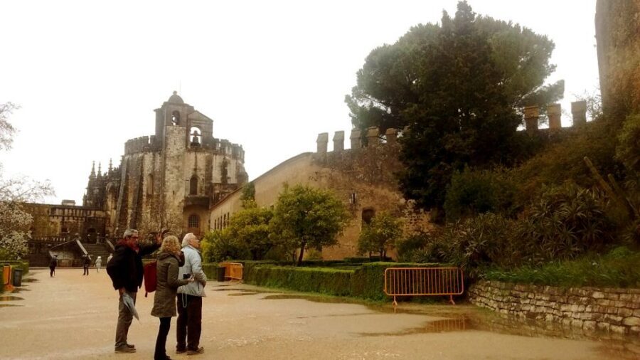 From Lisbon: Tomar, Christ Convent & Almourol Castle Tour - How the included time adds up (and why 8–9 hours works)