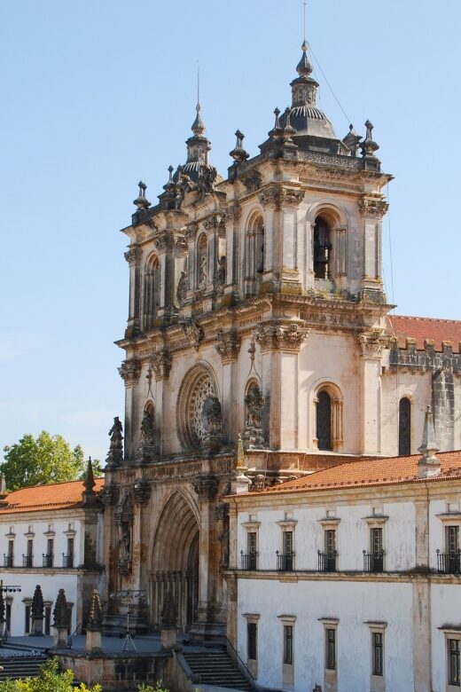 From Lisbon: Tour Fátima, Batalha, Alcobaça, Nazaré, Óbidos - Key takeaways before you go