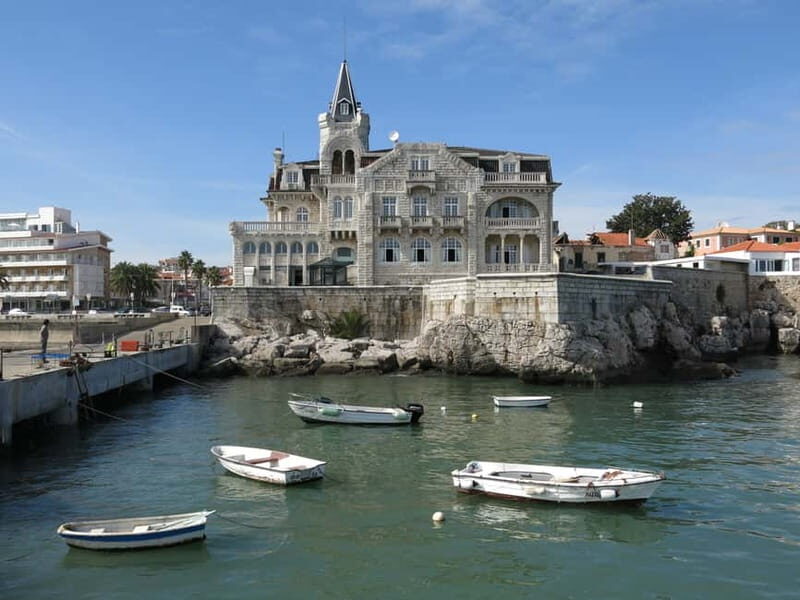 From Lisbon:private tour to Sintra, Cabo da Roca, & Cascais - Pena Palace: the rainbow icon and the 10:00 ticket rule