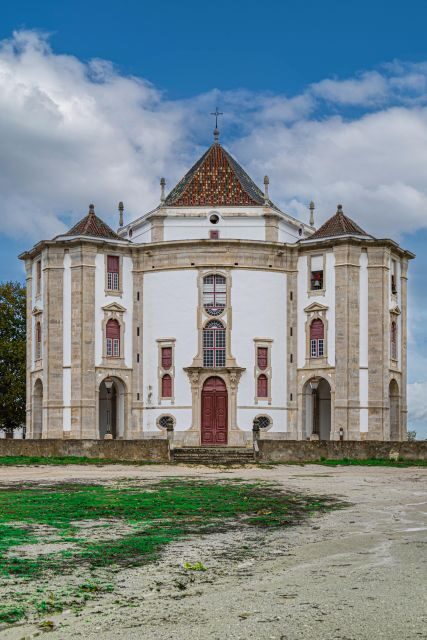 From Porto: Private Transfer to Lisbon until 3 Stops - Timing, pickup, and why the day can feel long (but manageable)