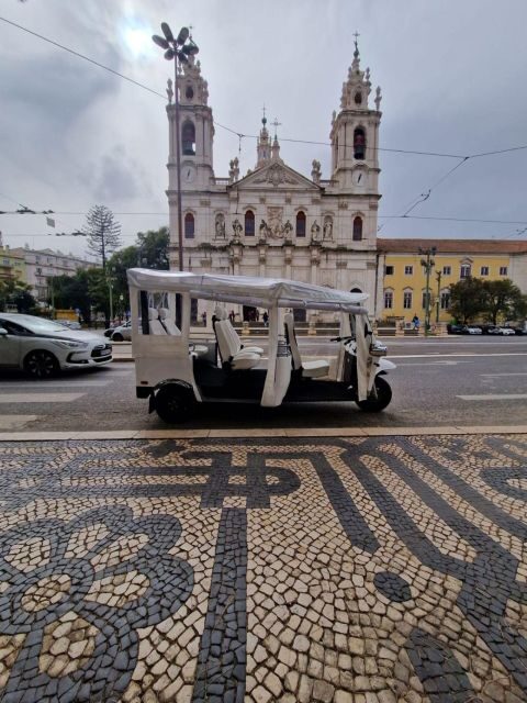 Full city of Lisbon on board of a private car - Belém: the Age of Discovery hits the road