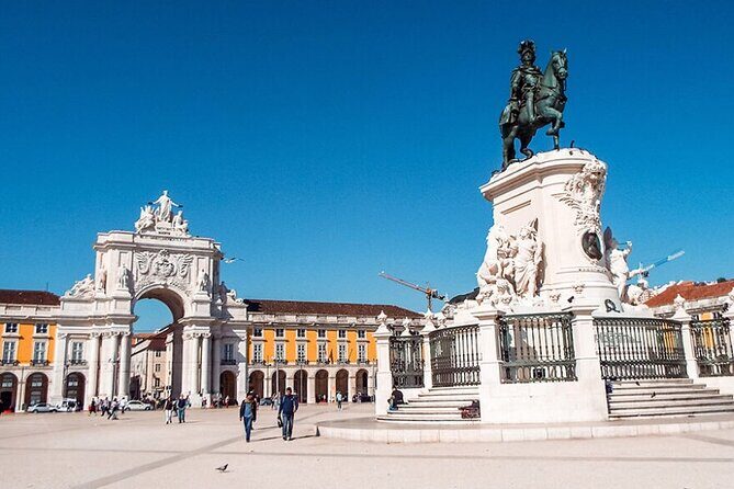 Full Day Lisboa Private Tour - Baixa de Lisboa: Grand Boulevards, Squares, and the Elevator Mindset