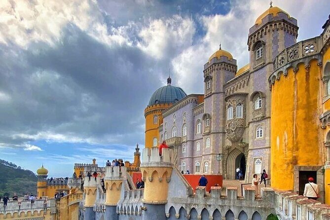 Full Day Private Guided Tour to Sintra Cascais Estoril - Estoril: World War II intrigue and an Art Deco casino landmark