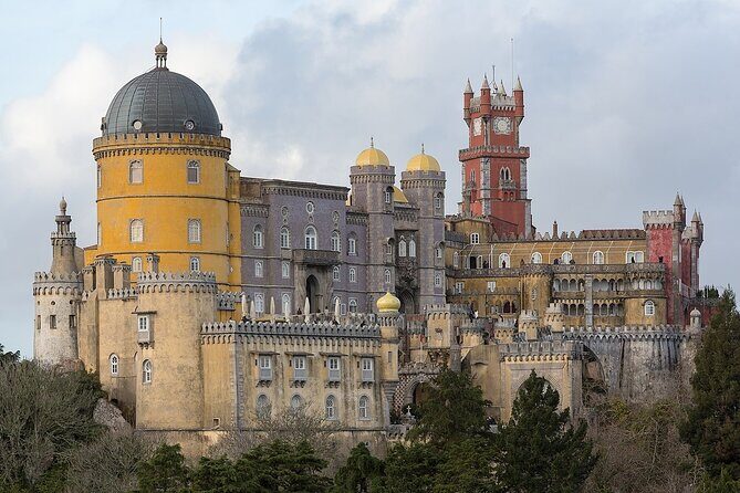 Full-Day Private Tour Sintra and Cascais with Pick Up - A Private Chauffeur Day Trip: What 8 Hours Really Means