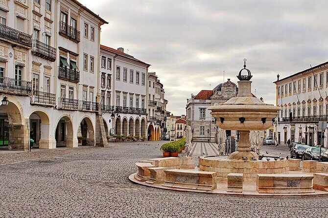 Full-Day Private Tour to Évora from Lisbon - Pickup, comfort, and why private matters on a long day