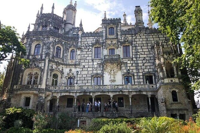 Full Day Sintra Private Tour with All Tickets Included - Quinta da Regaleira: UNESCO, Initiation Wells, and Underground Curiosity