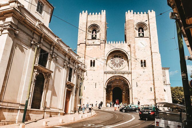 Full day Small Group Tour of Historical Lisbon - Igreja de São Roque: Baroque Art as a Fast Orientation Lesson
