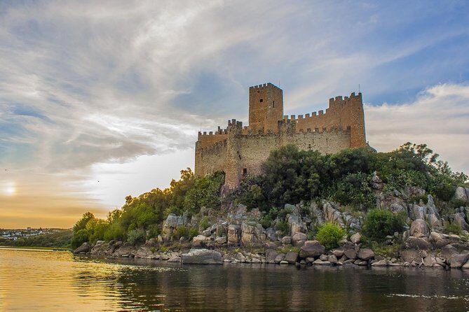 Full Day Templar Route Tour (Tomar and Almourol) from Lisbon - Lisbon to the Templar sites: pickup, small group, and timing