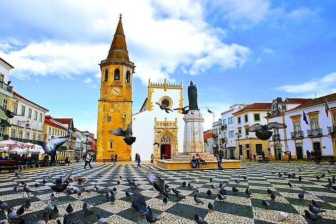 Full Day Templar Route Tour (Tomar and Almourol) from Lisbon - Stop 4: Igreja de São João Baptista in the middle of Tomar