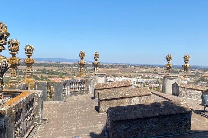 Full Day Tour in Évora from Lisbon - The Winery Stop in Évora: Traditional Food, Real Atmosphere