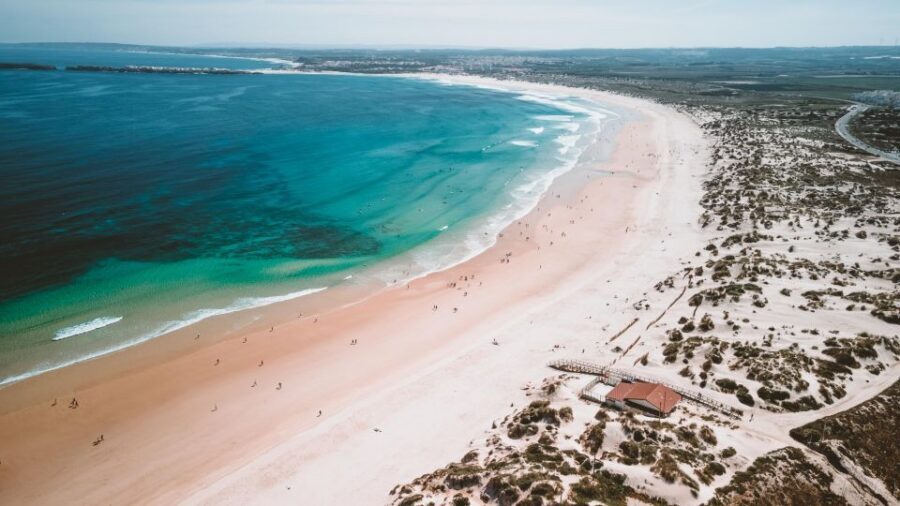 Group Surf Class in Peniche with PKSC - Who this surf class fits best
