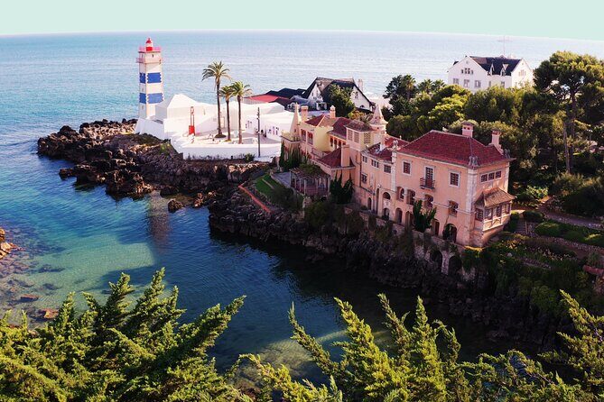 Guided Tour to Sintra, Pena, Regaleira, Cabo da Roca and Cascais - Cabo da Roca and Guincho: the western edge of Europe