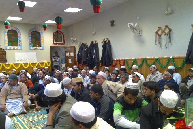 Halal Lisbon Private Tour With Muslim-friendly Lunch - Stop 1 in Odivelas: mosques with clear local roots