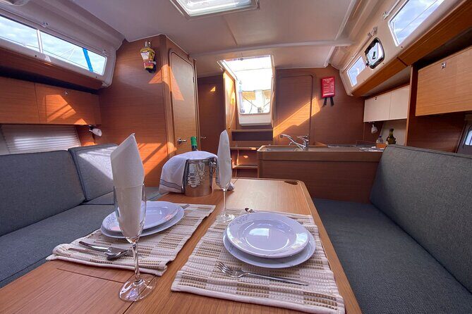 Half-Day boat experience - Comporta - Troia - Setubal - Food and drink planning: what’s not included (and what that means)