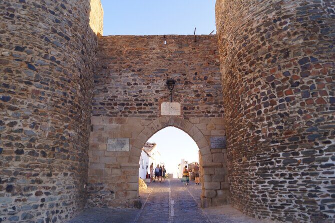 Half Day Monsaraz Tour from Evora by Archaeologists - Why Monsaraz Works So Well for a Half Day from Évora