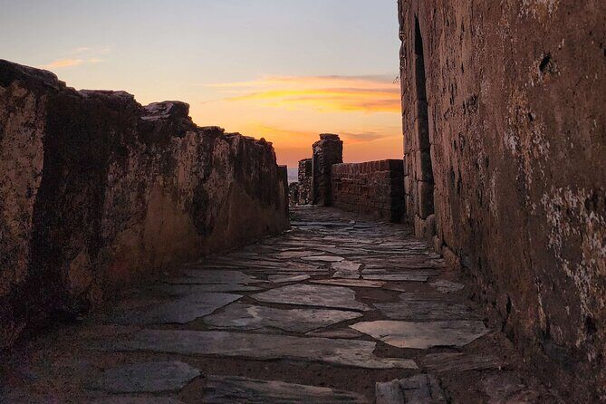 Half Day Monsaraz Tour from Evora by Archaeologists - Archaeologist Guides: What You’ll Learn Without Feeling Like a Lecture