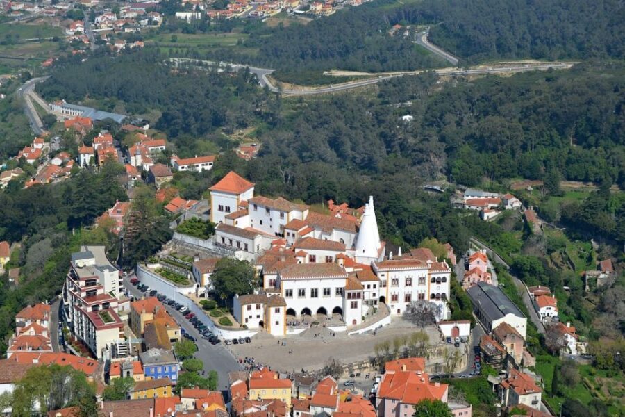 Half Day Shared Tour to Sintra with Licensed Guide - Where You Start: BessaHotel Liberdade and a 4-Hour Rhythm