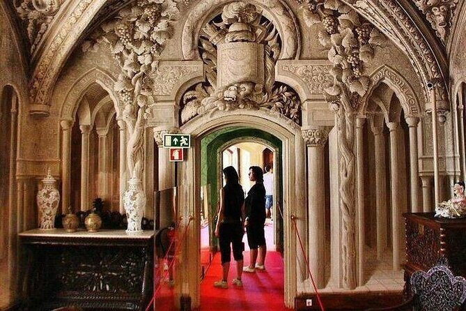 Half day Sintra PRIVATE TOUR Pena Palace + Roca Cape (2-6people) - Driver flexibility: when one detour makes the whole day better