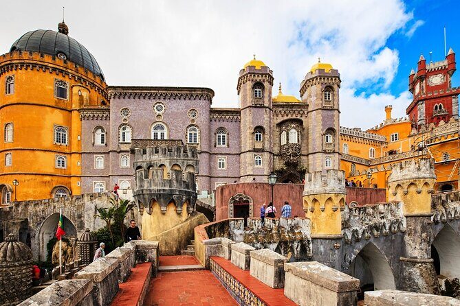 Half day Sintra PRIVATE TOUR Pena Palace + Roca Cape (2-6people) - Best timing and weather reality in Sintra and at Cabo da Roca