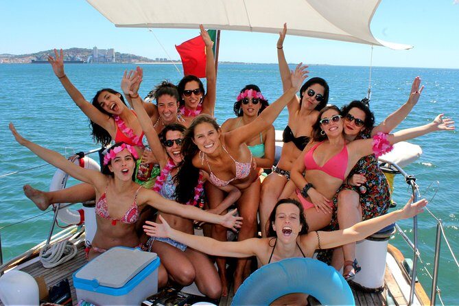 Hen Party in Lisbon on a vintage Sailboat - Who this hen party sailboat suits best (and who should rethink it)