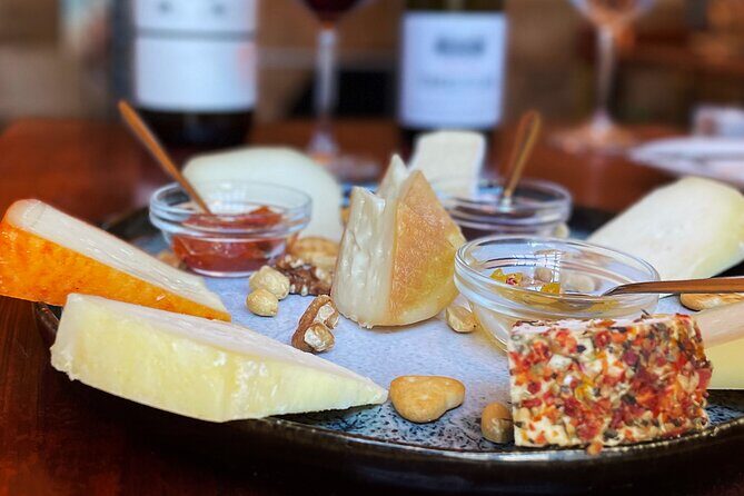 High-End Exclusive Food and Wine Tour Lisbon with a Winemaker - Jardim do Príncipe Real: free calm before the tastings