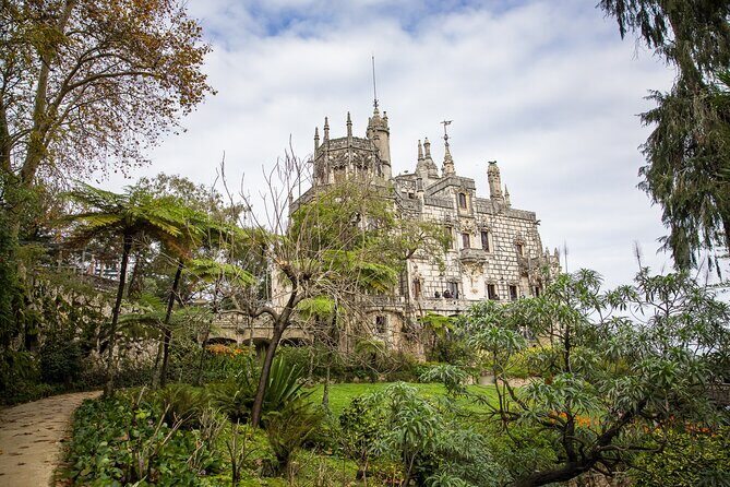 Hike in Sintra: Pena Palace, Moorish Castle, Quinta da Regaleira - Quinta da Regaleira: masonry symbolism and garden storytelling